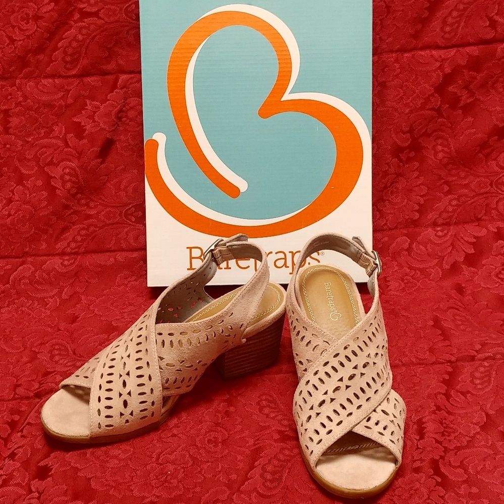 Baretraps Ilene Rosey Sandals Size 7M